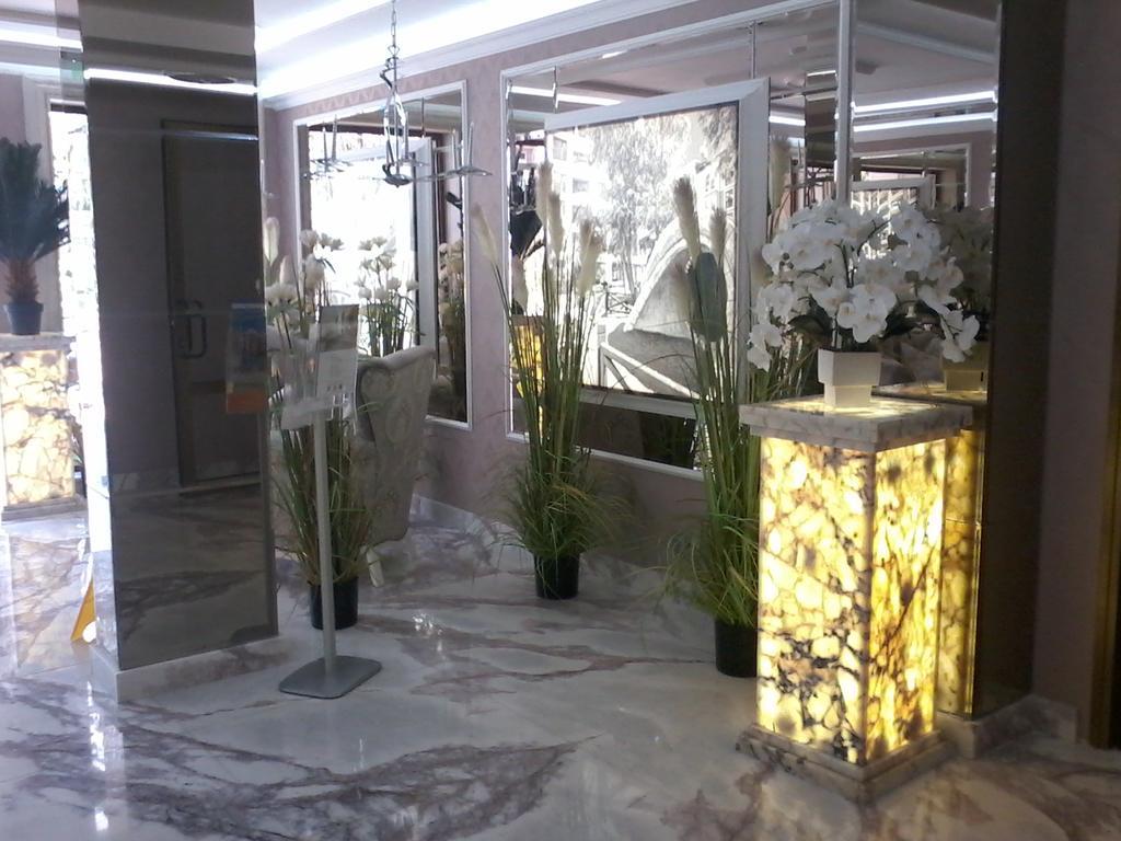 Private Apartments In Harmony Suites Dream Island Pantai Sunny Luaran gambar